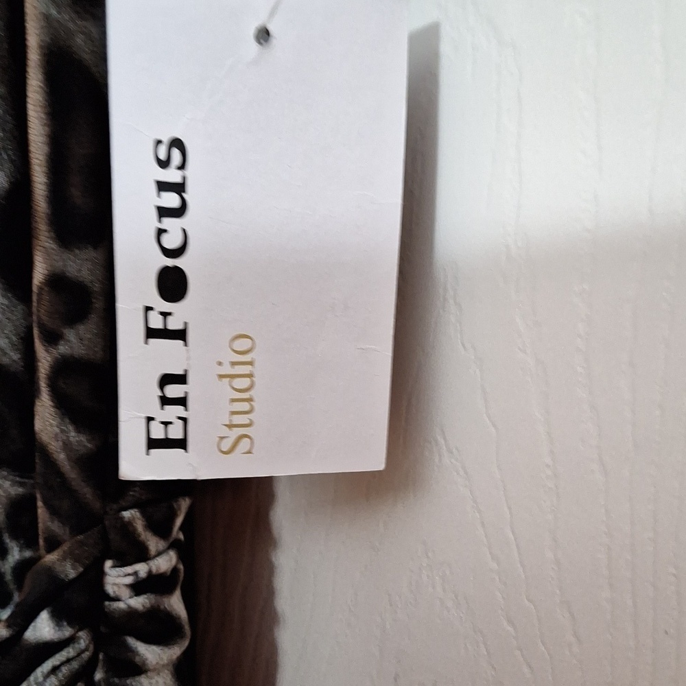 Enfocus Studio Animal print jumpsuit.Sz.100 Black Green - Picture 4 of 14